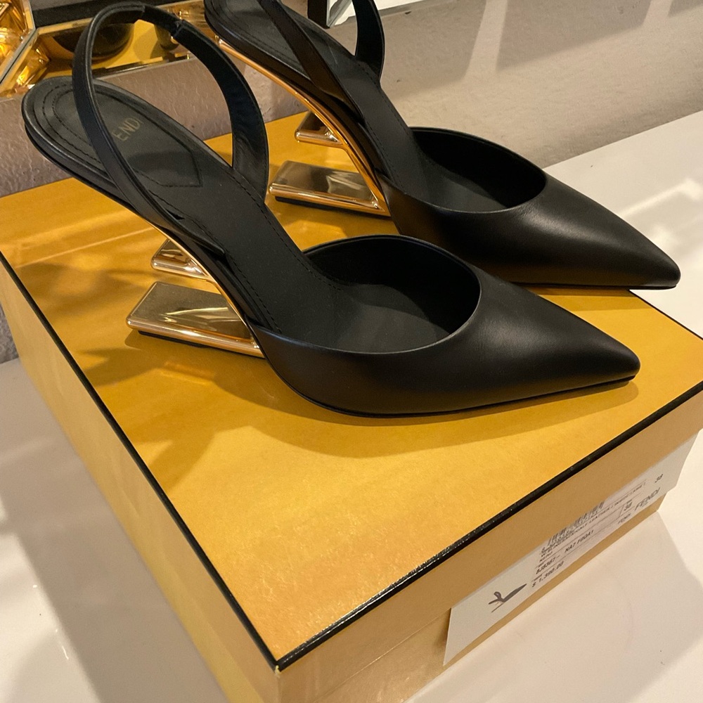 Fendi Black Pointed Toe Slingback Pumps